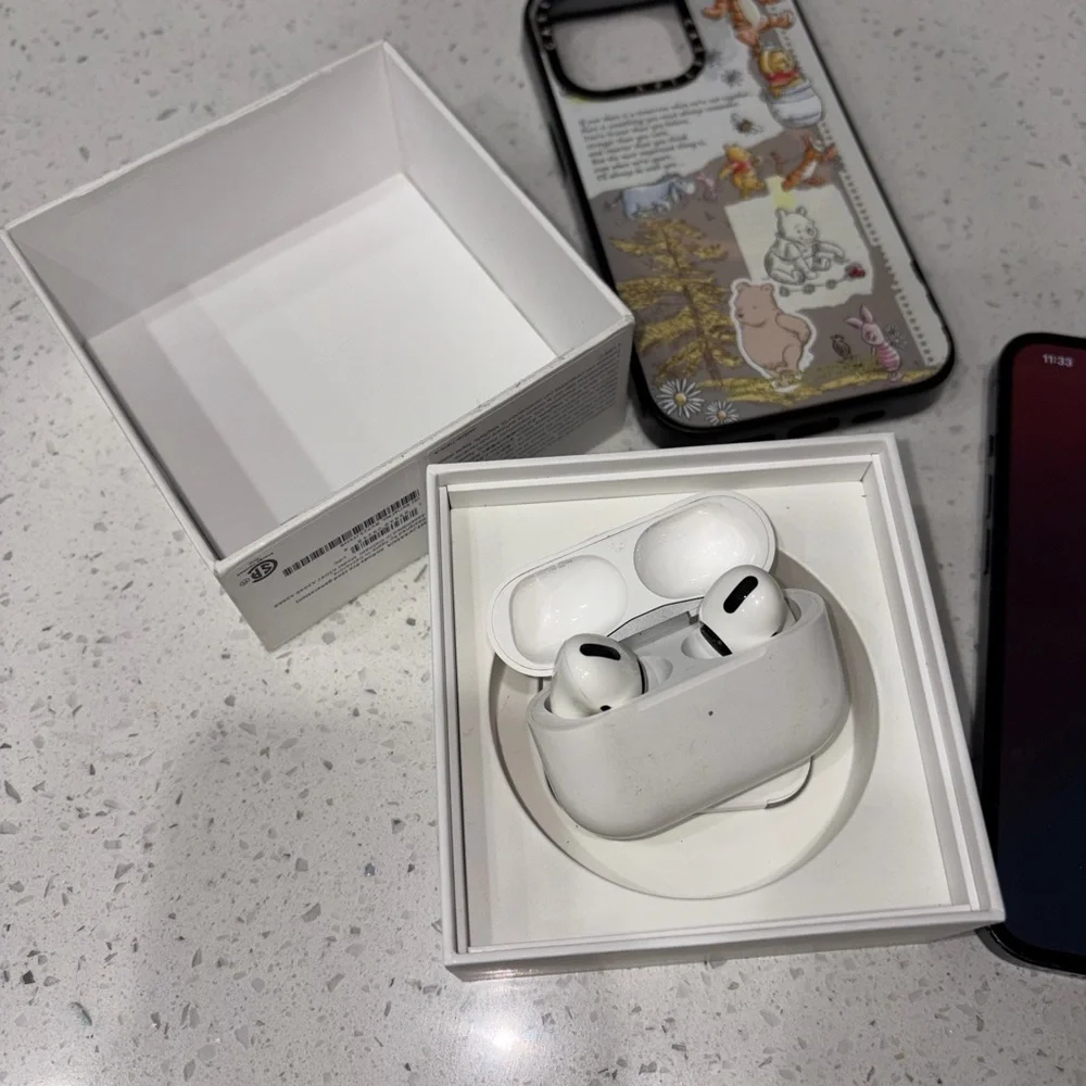 Apple selling item